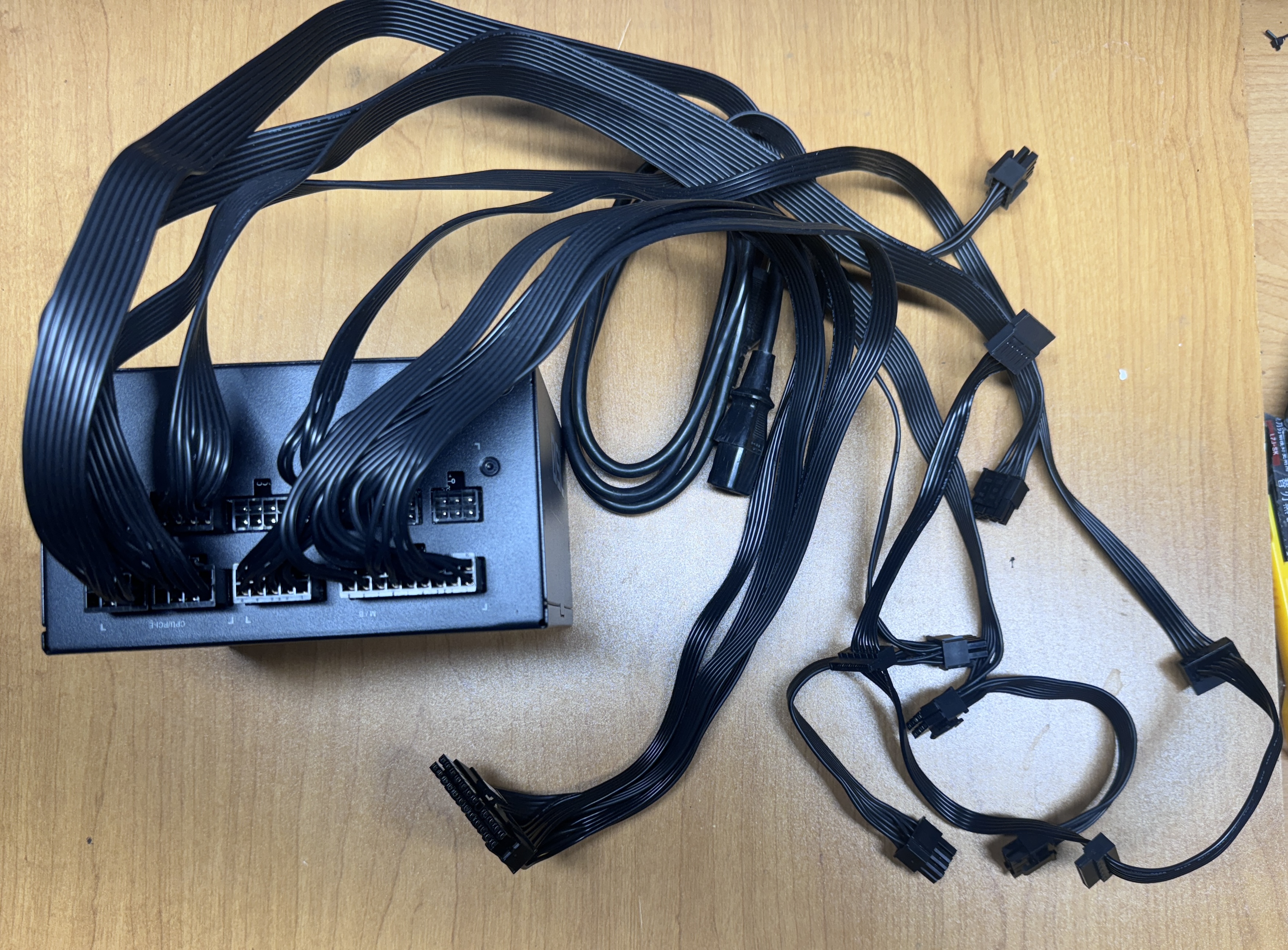 Gigabyte GP-P750GM 750W 80 PLUS Gold ATX PSU Power Supply