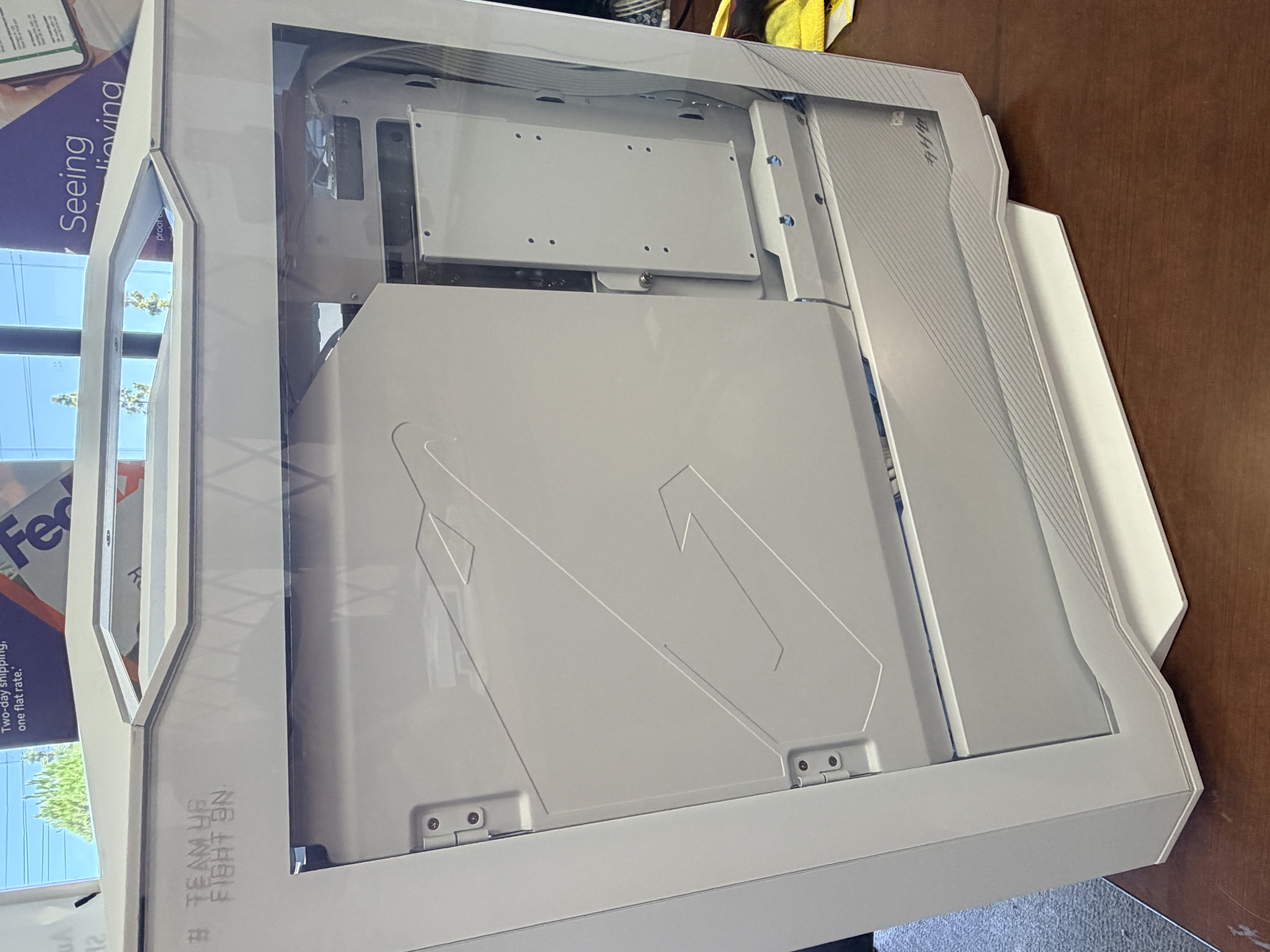 No GPU GIGABYTE AORUS SUPREME 5 ICE 9800X3D 64GB RAM 2TB SSD
